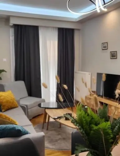 Travellerspot_ii Cozy 2br Daire